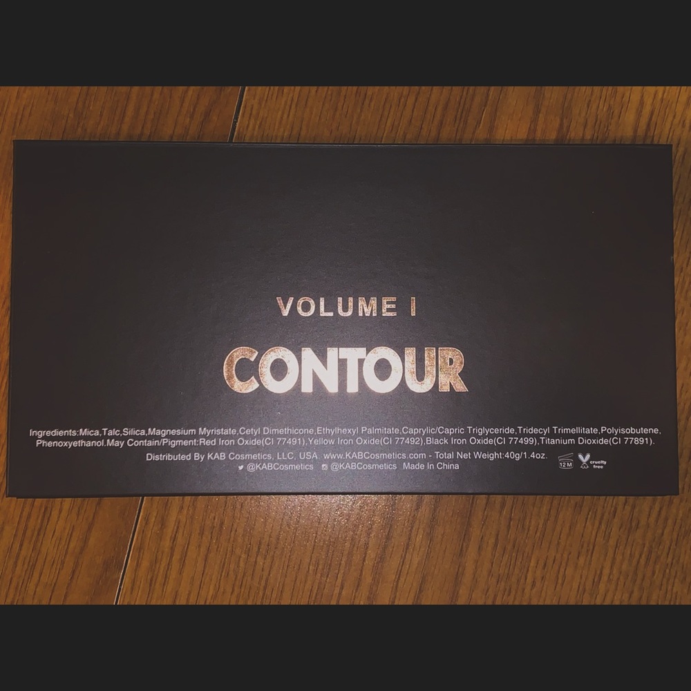 KAB cosmetics contour pallet